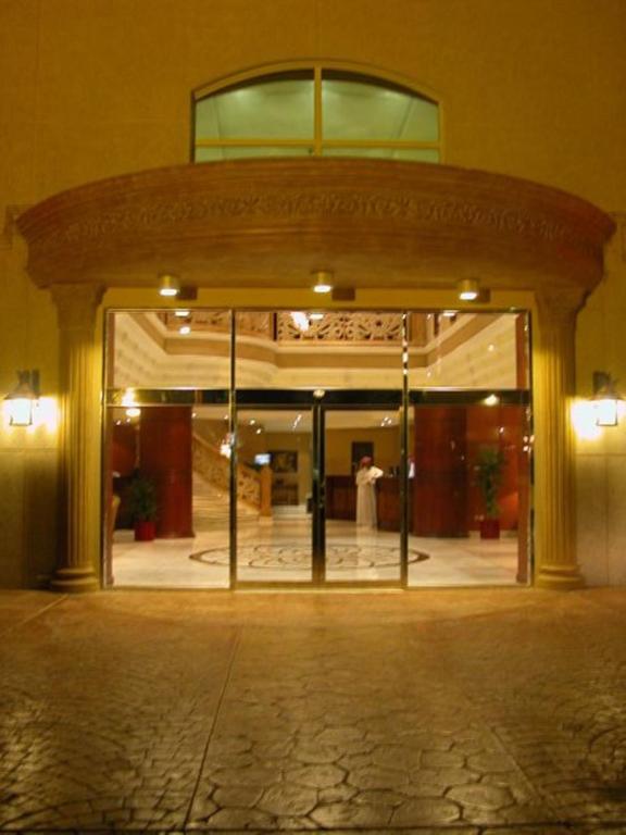 Milan Deluxe Suites Khobar Extérieur photo